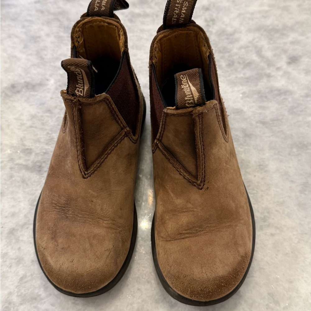Blundstone Tan Leather Chelsea Boots kids 9